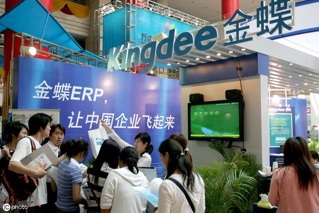 騰訊、華為為何都用IT技術外包?畢業生求職,IT外包公司值得去嗎