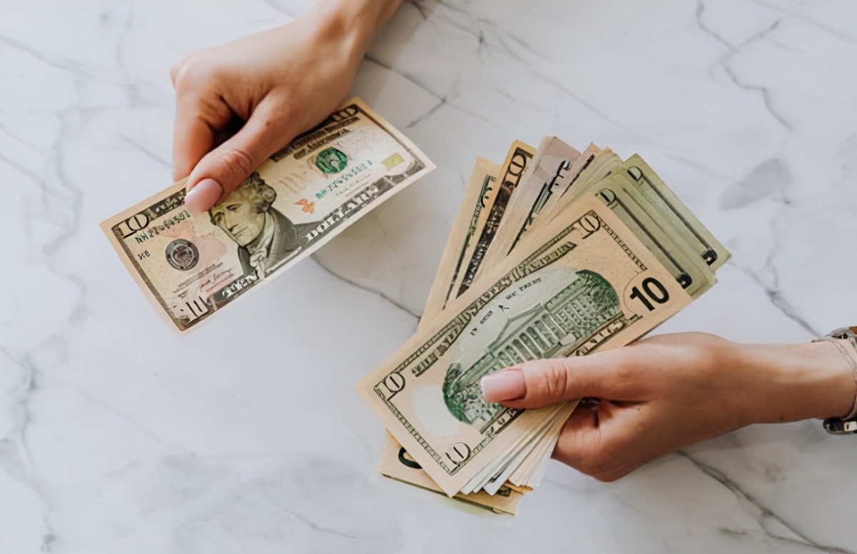 400外包銷售客服對于企業(yè)的作用